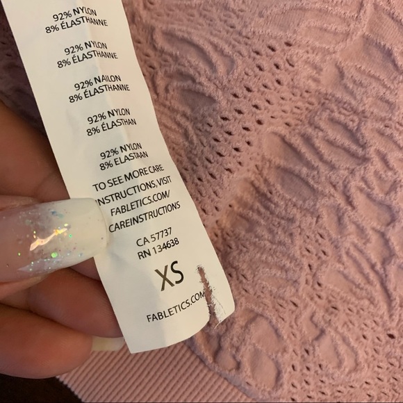Fabletics Pink Pullover Low Impact Sports Bra Yoga Athleisure Studio XS - Picture 5 of 5